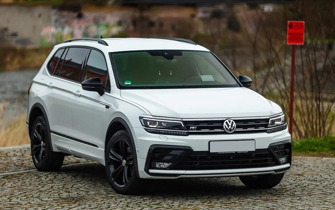 Volkswagen Tiguan Allspace cena 130800 przebieg: 150000, rok produkcji 2020 z Lubin małe 667